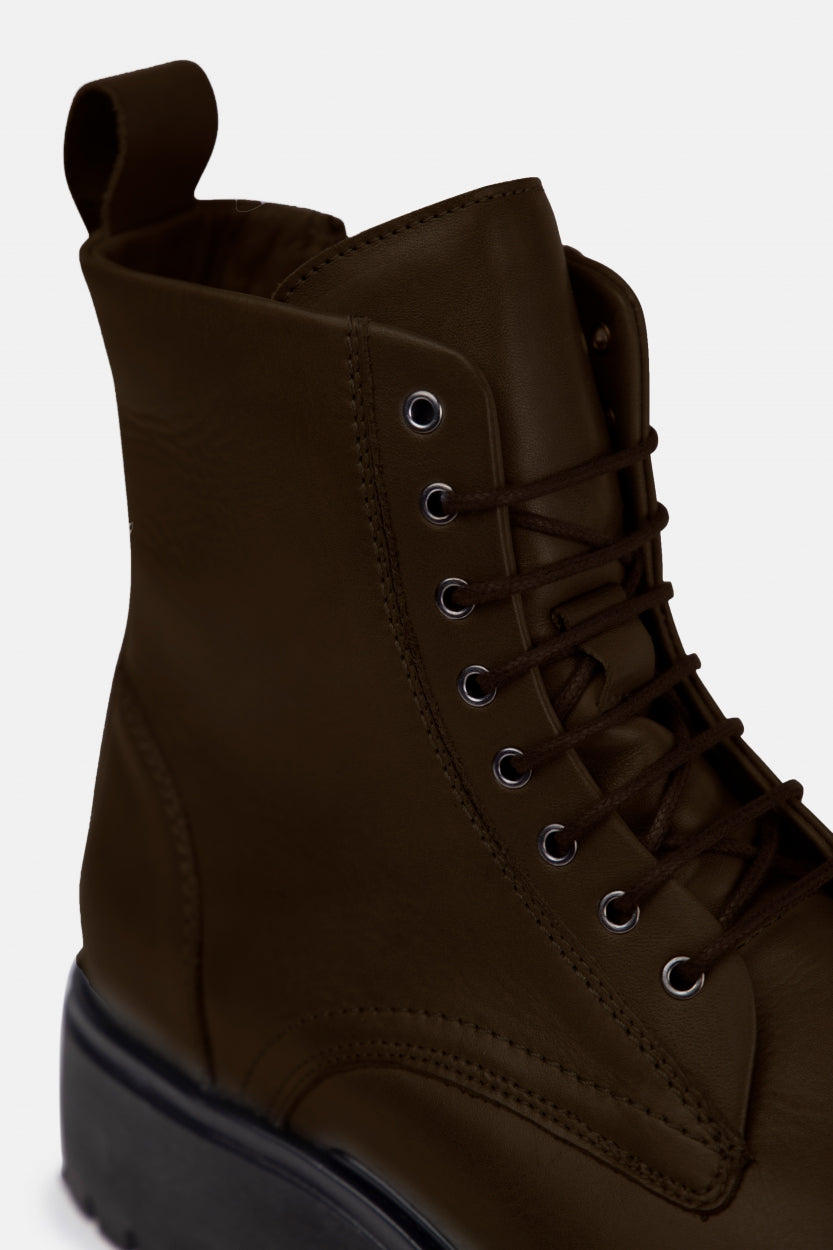 Domino Lace Up Boot | Brown