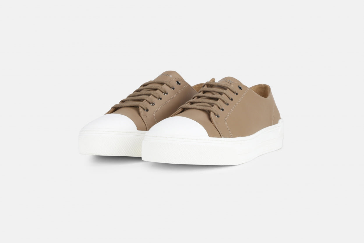 Court Derby Shoe 221 | Taupe