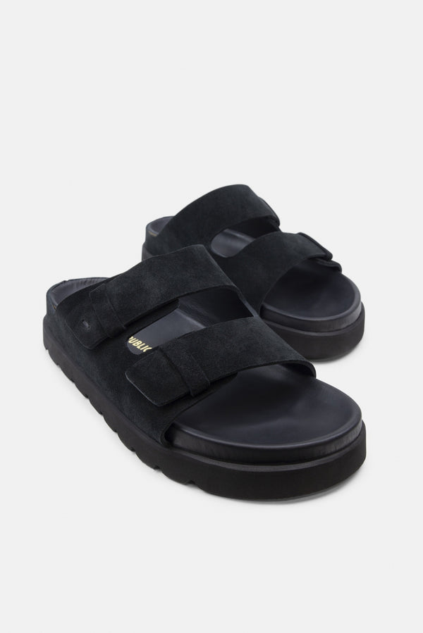 Pause Suede Comfort Sandal | Black