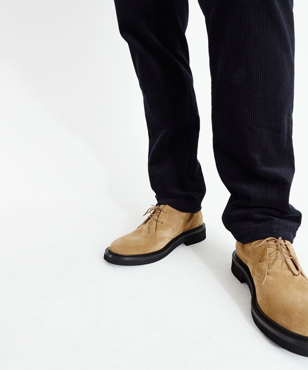 Bond Blox Derby Suede Shoe 241 | Camel